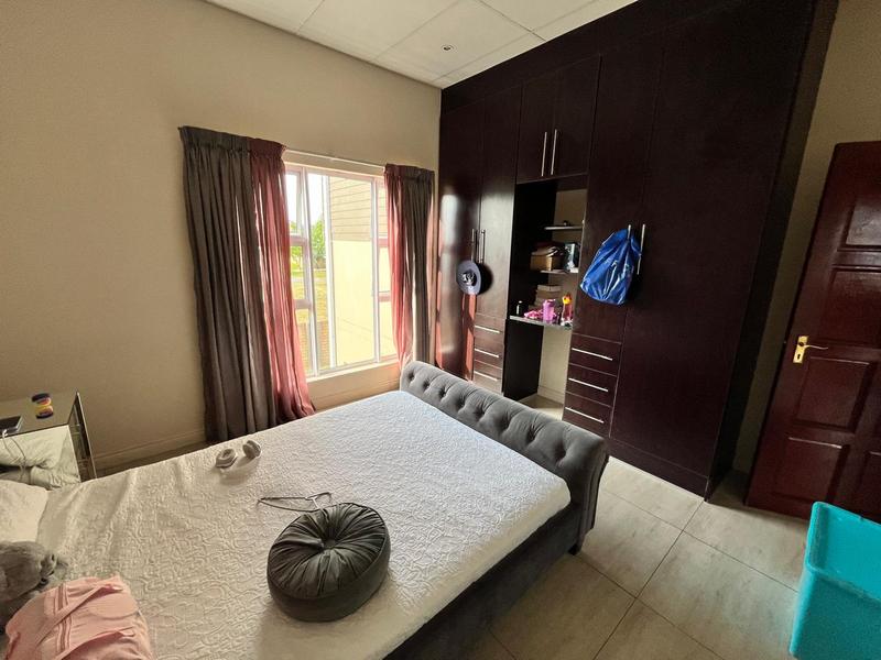 3 Bedroom Property for Sale in Vanderbijlpark SE 10 Gauteng