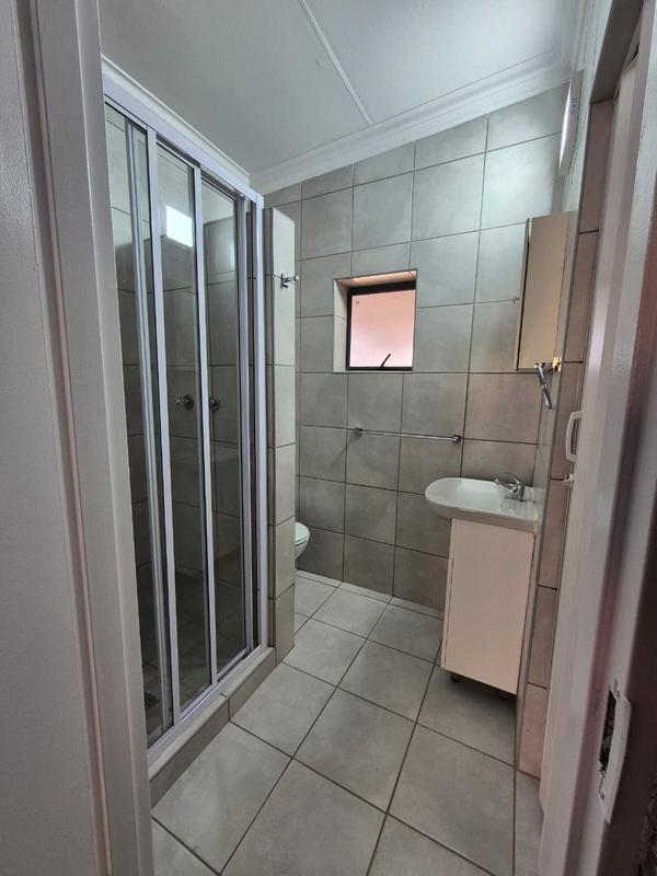 To Let 1 Bedroom Property for Rent in Tyger Valley Gauteng