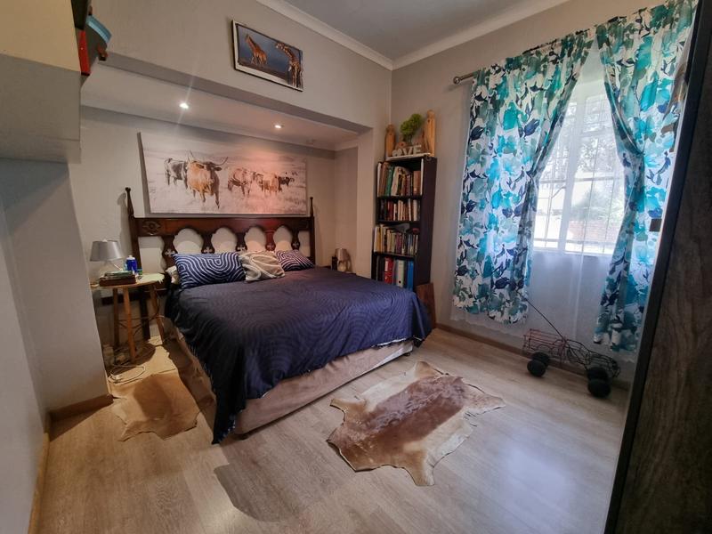 4 Bedroom Property for Sale in Garsfontein Gauteng
