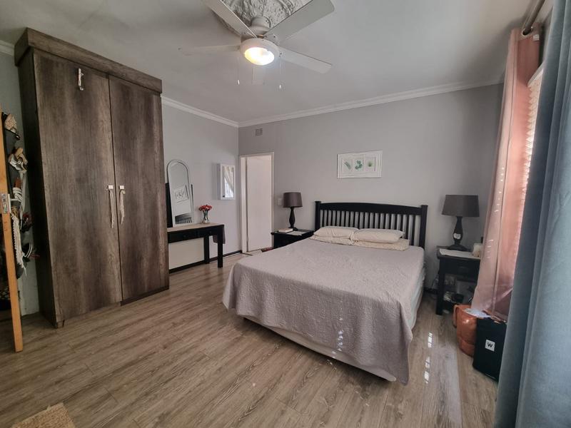 4 Bedroom Property for Sale in Garsfontein Gauteng
