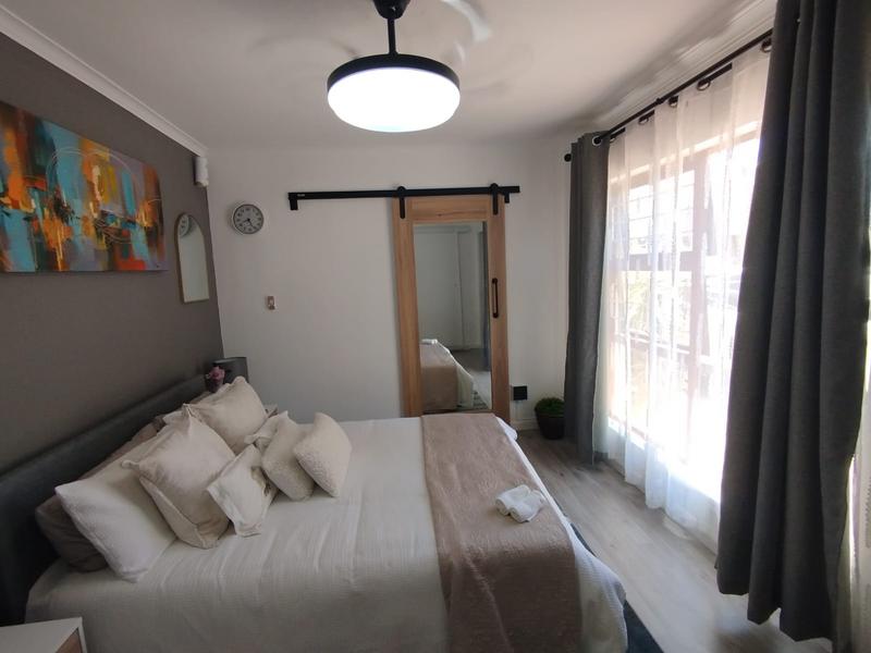 1 Bedroom Property for Sale in Lonehill Gauteng