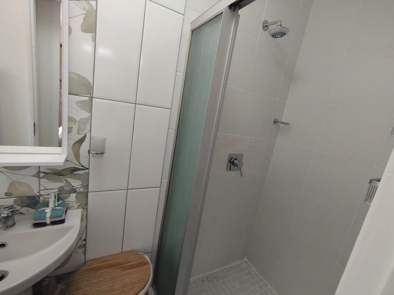 1 Bedroom Property for Sale in Lonehill Gauteng