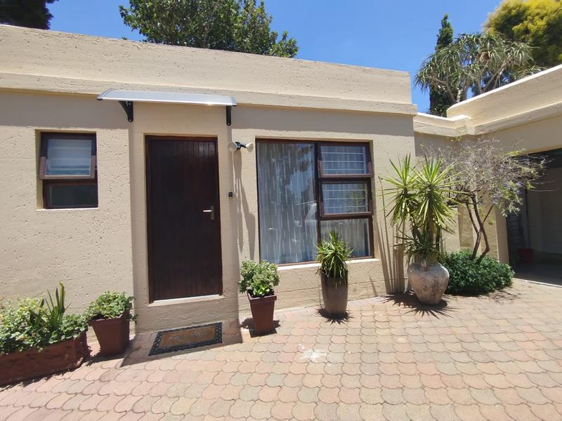 1 Bedroom Property for Sale in Lonehill Gauteng