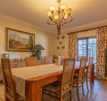 3 Bedroom Property for Sale in Lakefield Gauteng