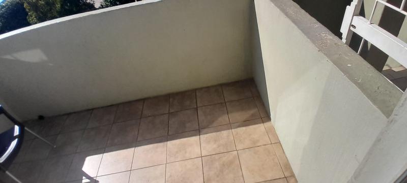 2 Bedroom Property for Sale in Vorna Valley Gauteng