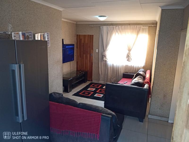 3 Bedroom Property for Sale in Windmill Park Gauteng
