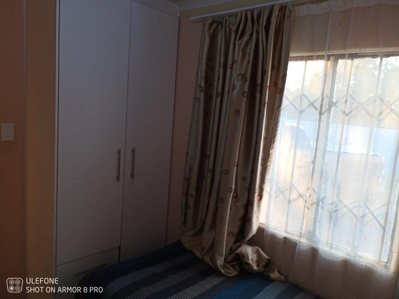 3 Bedroom Property for Sale in Windmill Park Gauteng