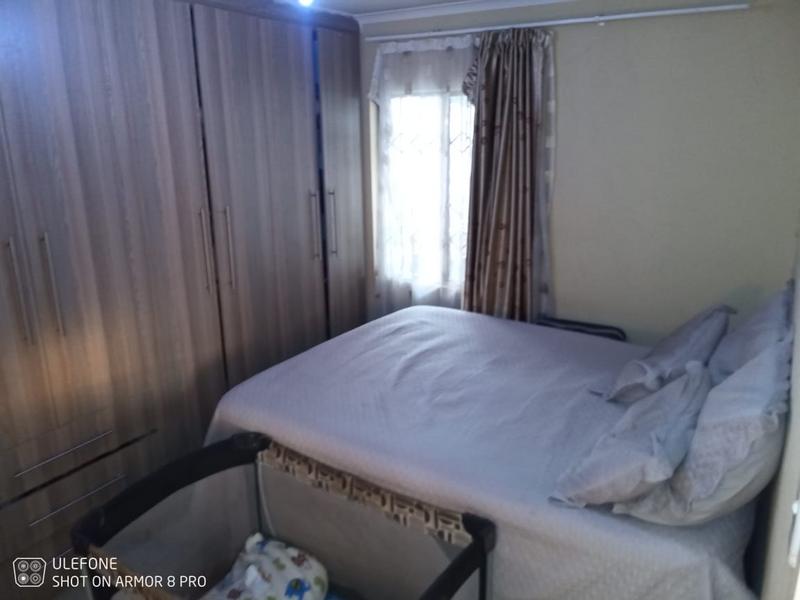 3 Bedroom Property for Sale in Windmill Park Gauteng