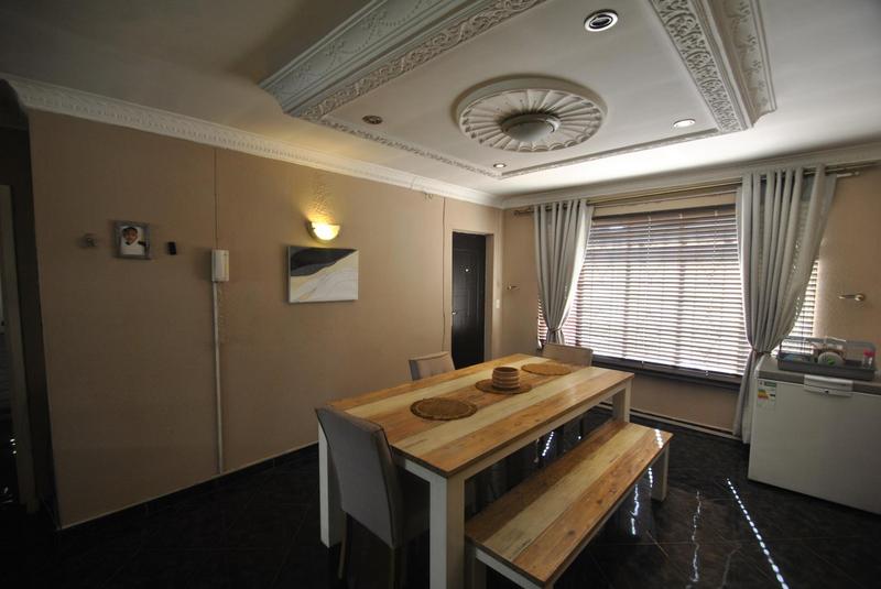 4 Bedroom Property for Sale in Groeneweide Gauteng