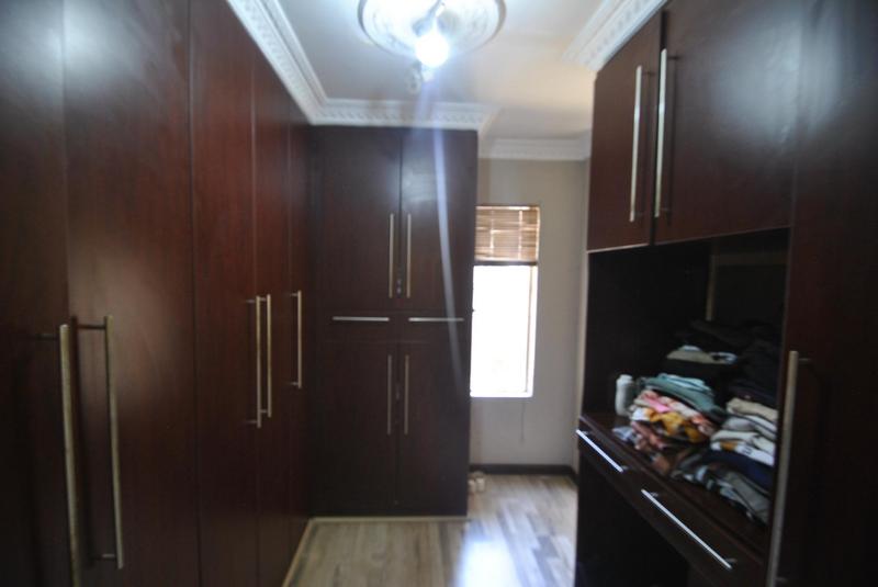 4 Bedroom Property for Sale in Groeneweide Gauteng