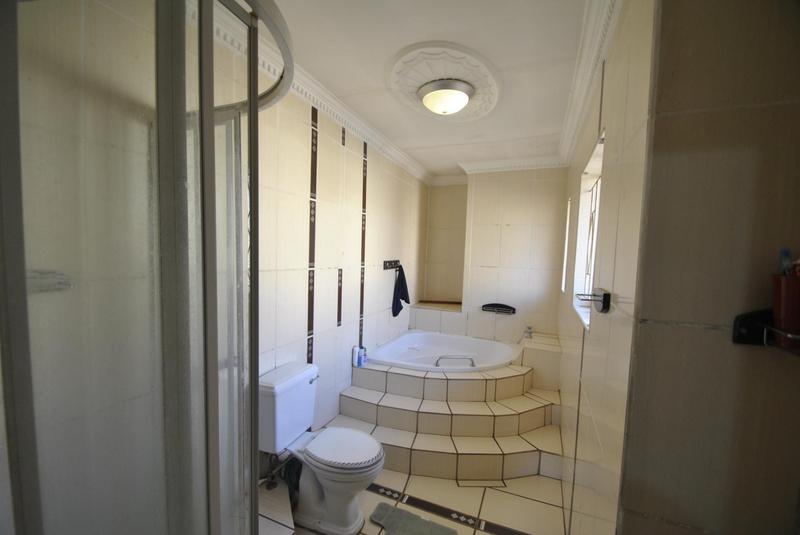 4 Bedroom Property for Sale in Groeneweide Gauteng