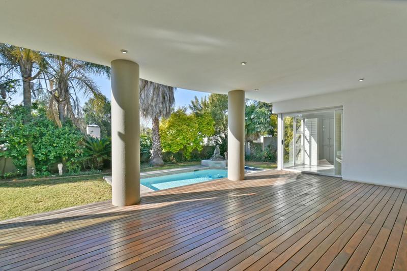 3 Bedroom Property for Sale in Sandhurst Gauteng
