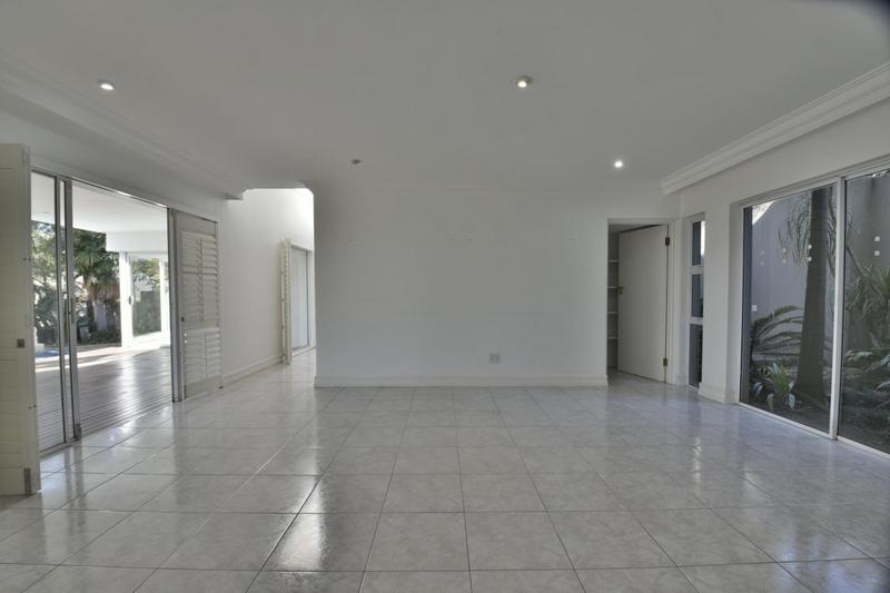 3 Bedroom Property for Sale in Sandhurst Gauteng