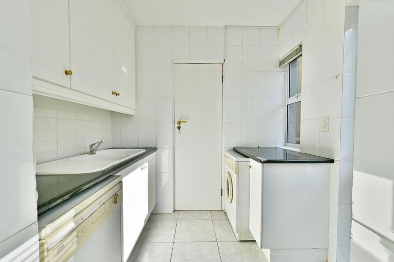 3 Bedroom Property for Sale in Sandhurst Gauteng