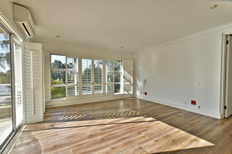 3 Bedroom Property for Sale in Sandhurst Gauteng