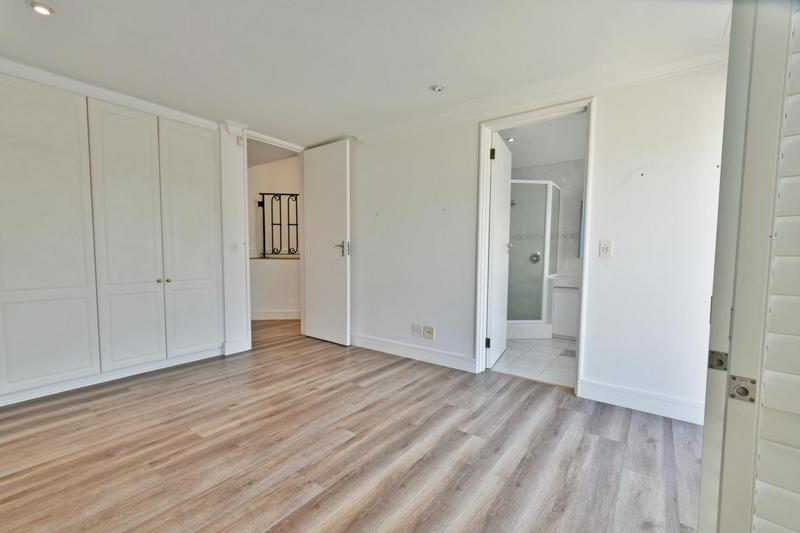 3 Bedroom Property for Sale in Sandhurst Gauteng