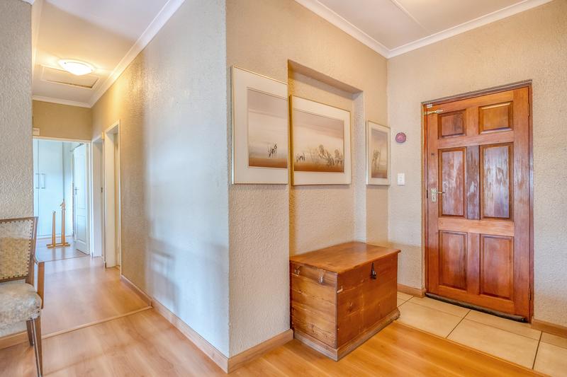 3 Bedroom Property for Sale in Pinehaven Gauteng