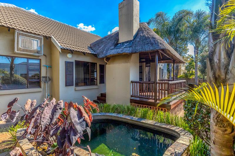 3 Bedroom Property for Sale in Pinehaven Gauteng