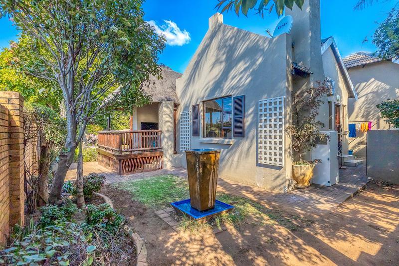 3 Bedroom Property for Sale in Pinehaven Gauteng