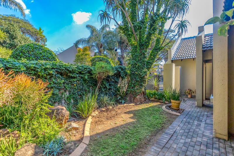 3 Bedroom Property for Sale in Pinehaven Gauteng