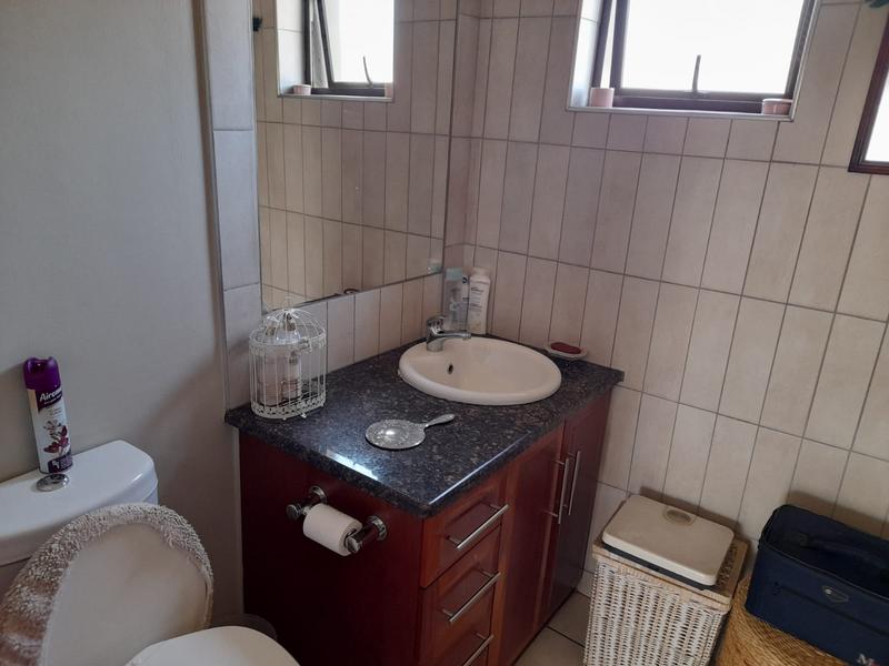 2 Bedroom Property for Sale in Retire at Midstream Gauteng