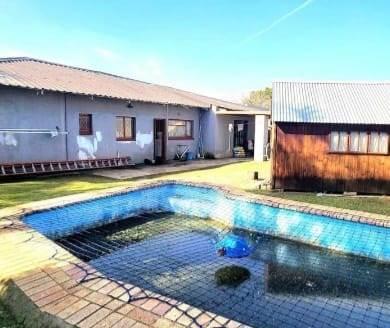 3 Bedroom Property for Sale in Raceview Gauteng