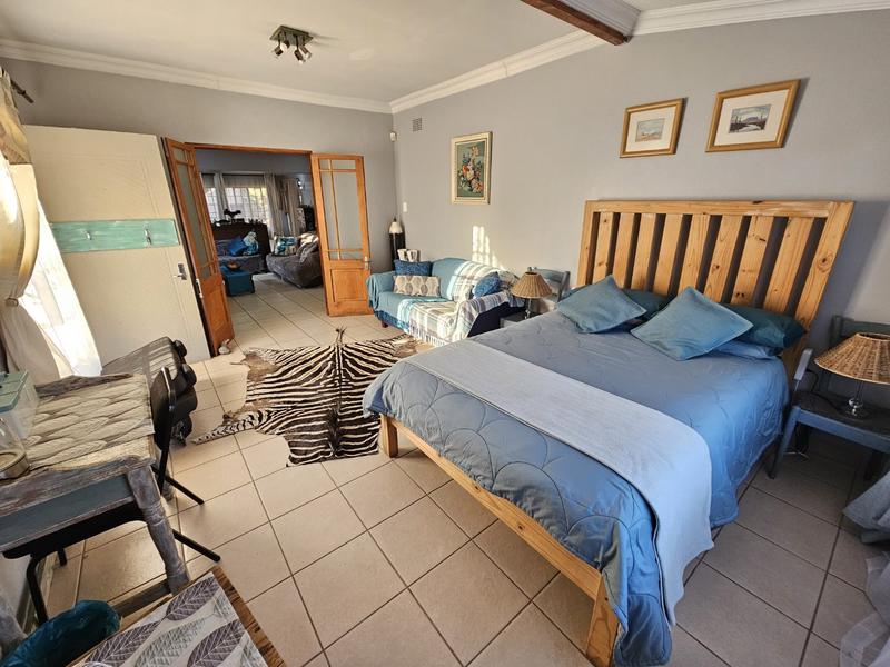 5 Bedroom Property for Sale in Annlin Gauteng