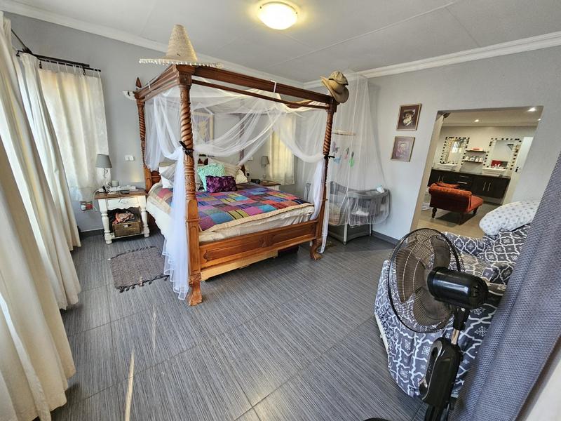 5 Bedroom Property for Sale in Annlin Gauteng