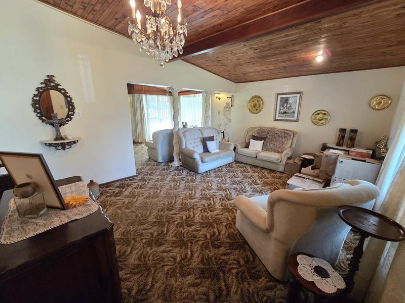 3 Bedroom Property for Sale in Sinoville Gauteng