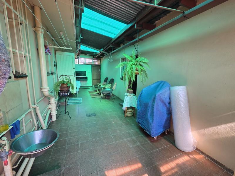 3 Bedroom Property for Sale in Sinoville Gauteng