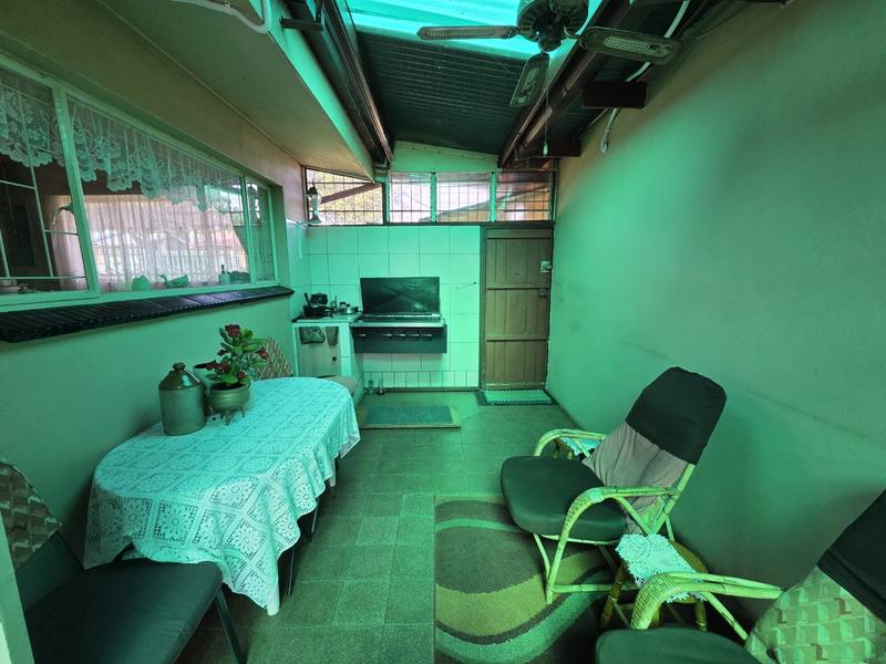 3 Bedroom Property for Sale in Sinoville Gauteng