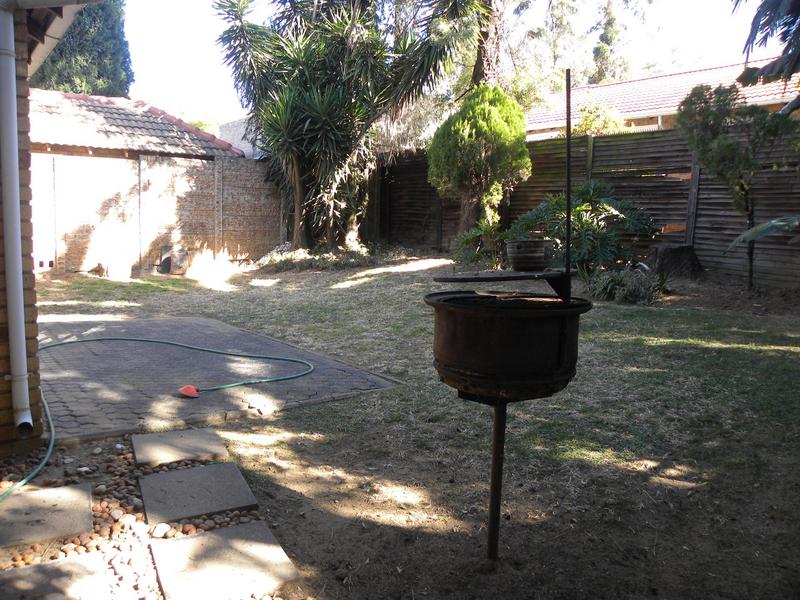 To Let 2 Bedroom Property for Rent in Kelvin Gauteng