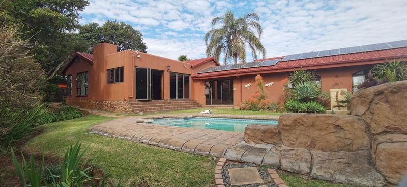 To Let 4 Bedroom Property for Rent in Strubensvallei Gauteng