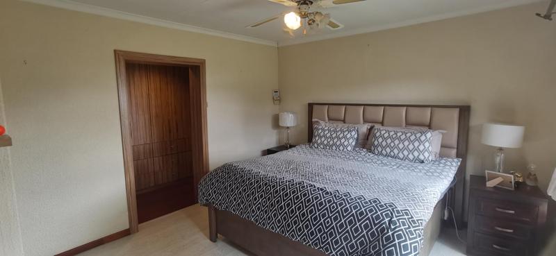 To Let 4 Bedroom Property for Rent in Strubensvallei Gauteng