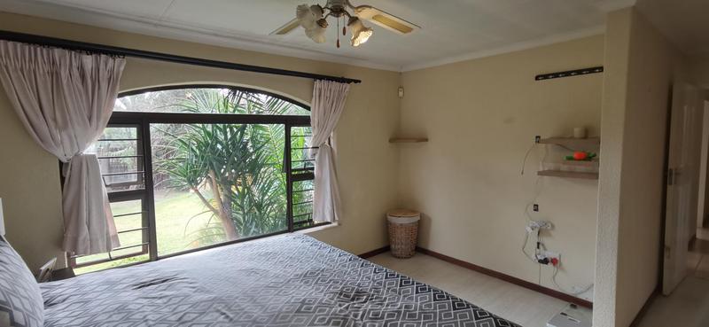 To Let 4 Bedroom Property for Rent in Strubensvallei Gauteng