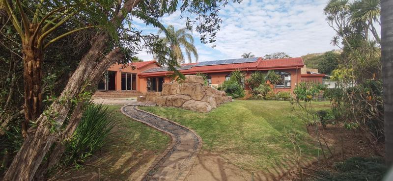 To Let 4 Bedroom Property for Rent in Strubensvallei Gauteng