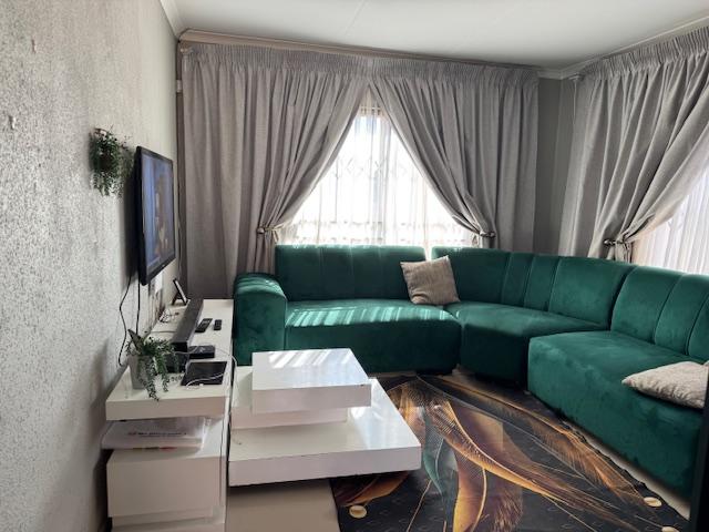 3 Bedroom Property for Sale in Westonaria Gauteng