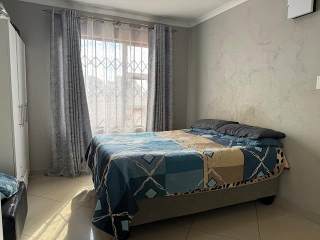 3 Bedroom Property for Sale in Westonaria Gauteng
