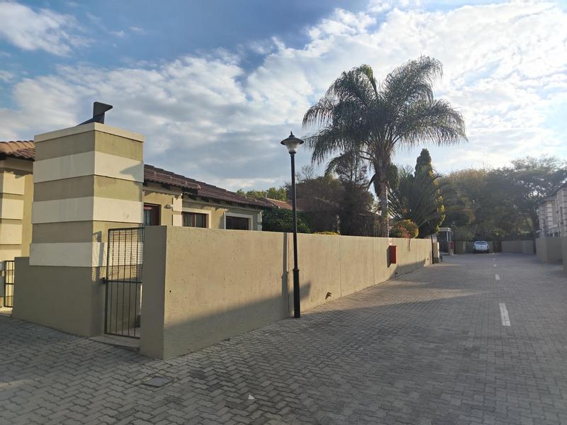To Let 3 Bedroom Property for Rent in Montana Gauteng