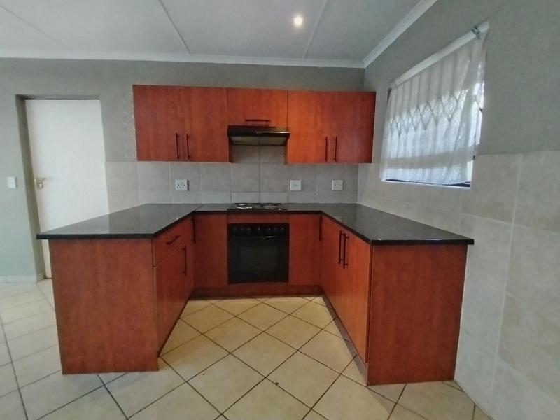 To Let 3 Bedroom Property for Rent in Montana Gauteng