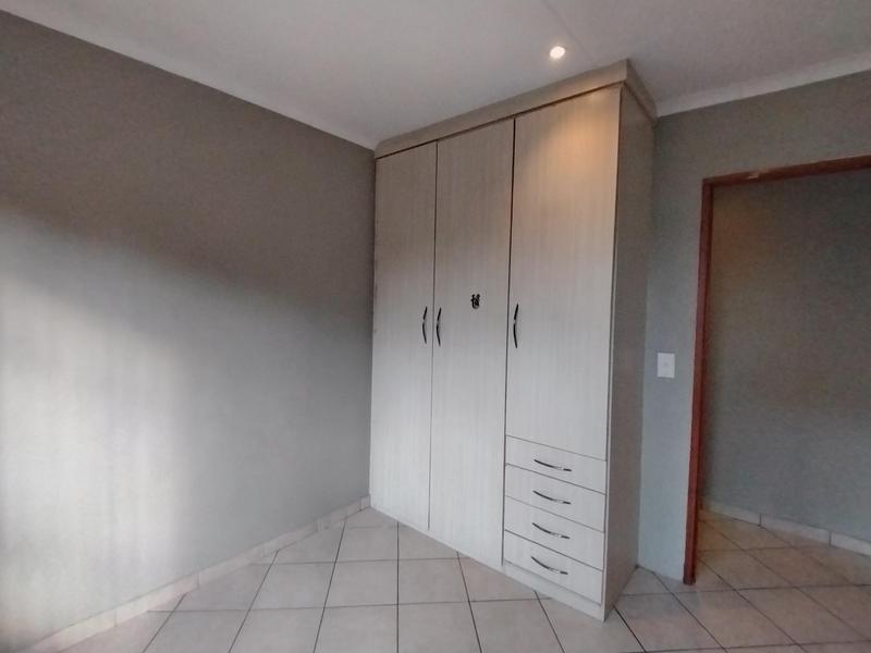 To Let 3 Bedroom Property for Rent in Montana Gauteng