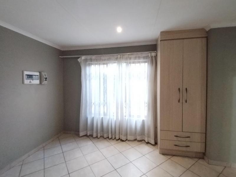 To Let 3 Bedroom Property for Rent in Montana Gauteng