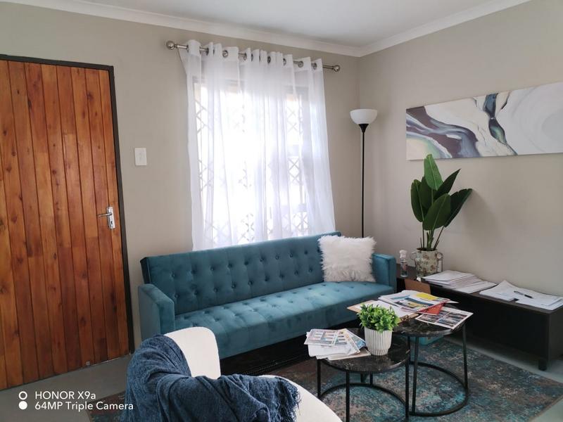 2 Bedroom Property for Sale in Palm Ridge Gauteng