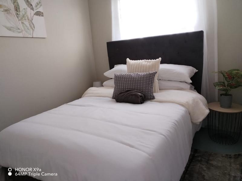2 Bedroom Property for Sale in Palm Ridge Gauteng