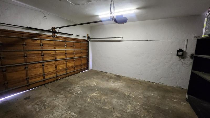 To Let 4 Bedroom Property for Rent in Brackenhurst Gauteng