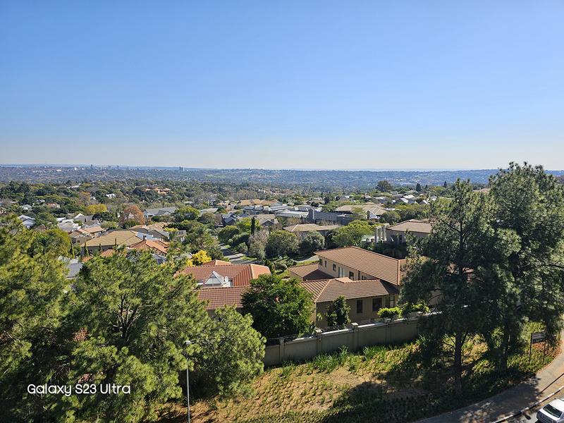 To Let 3 Bedroom Property for Rent in Benmore Gauteng