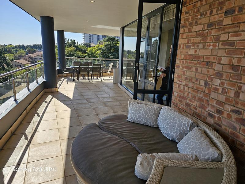 To Let 3 Bedroom Property for Rent in Benmore Gauteng