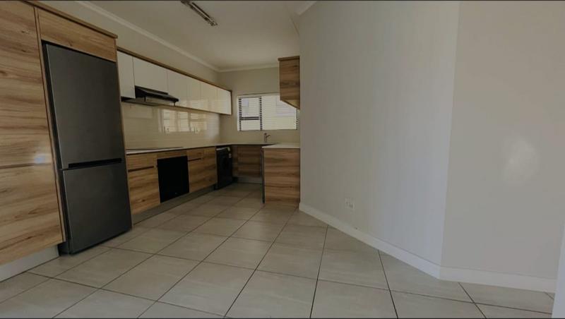 To Let 3 Bedroom Property for Rent in Waterfall Gauteng
