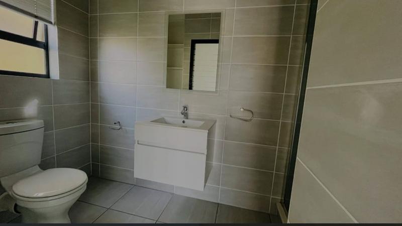 To Let 3 Bedroom Property for Rent in Waterfall Gauteng