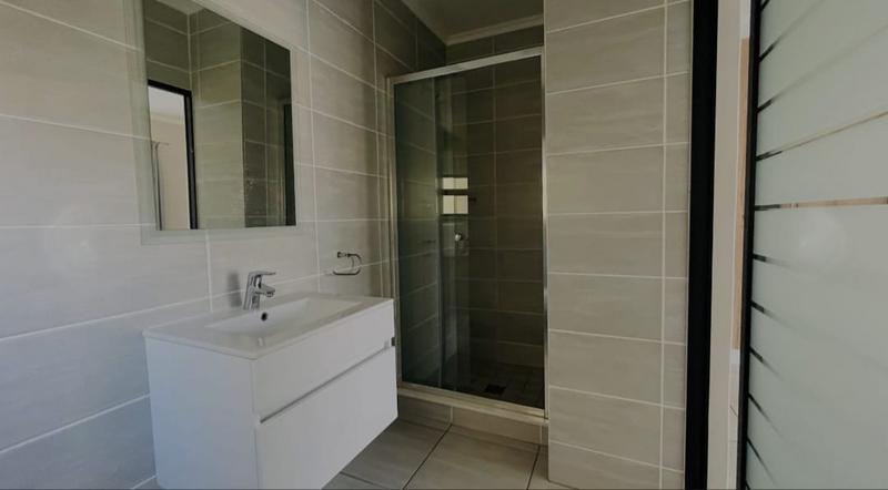 To Let 3 Bedroom Property for Rent in Waterfall Gauteng